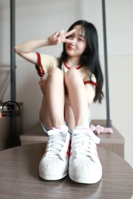 [誉铭传媒]袜足摄影 《2021第十四期挠作品》 - 誉铭传媒